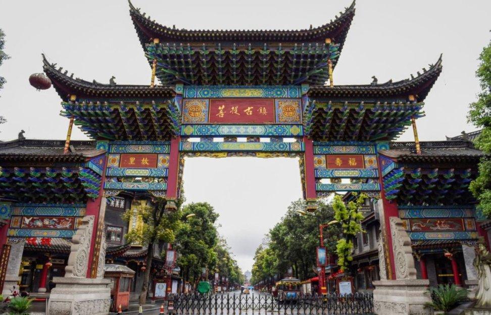 男生喜不喜欢自作多情的女生游戏画面